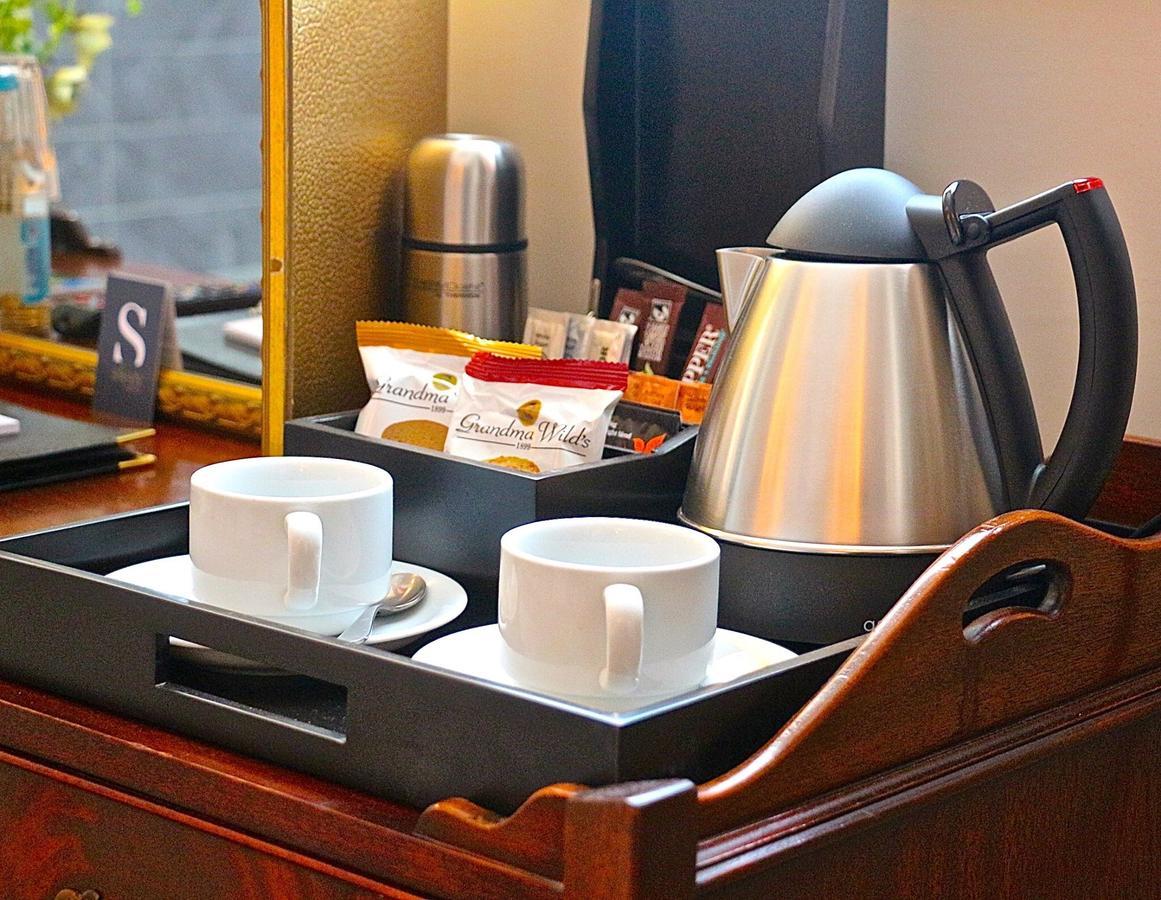 The Loddon Swan Bed and Breakfast Eksteriør billede